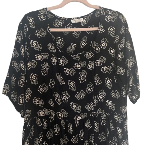 Maxi loose fit granny country core pockets beach coastal Daisy dress - Picture 3 of 3